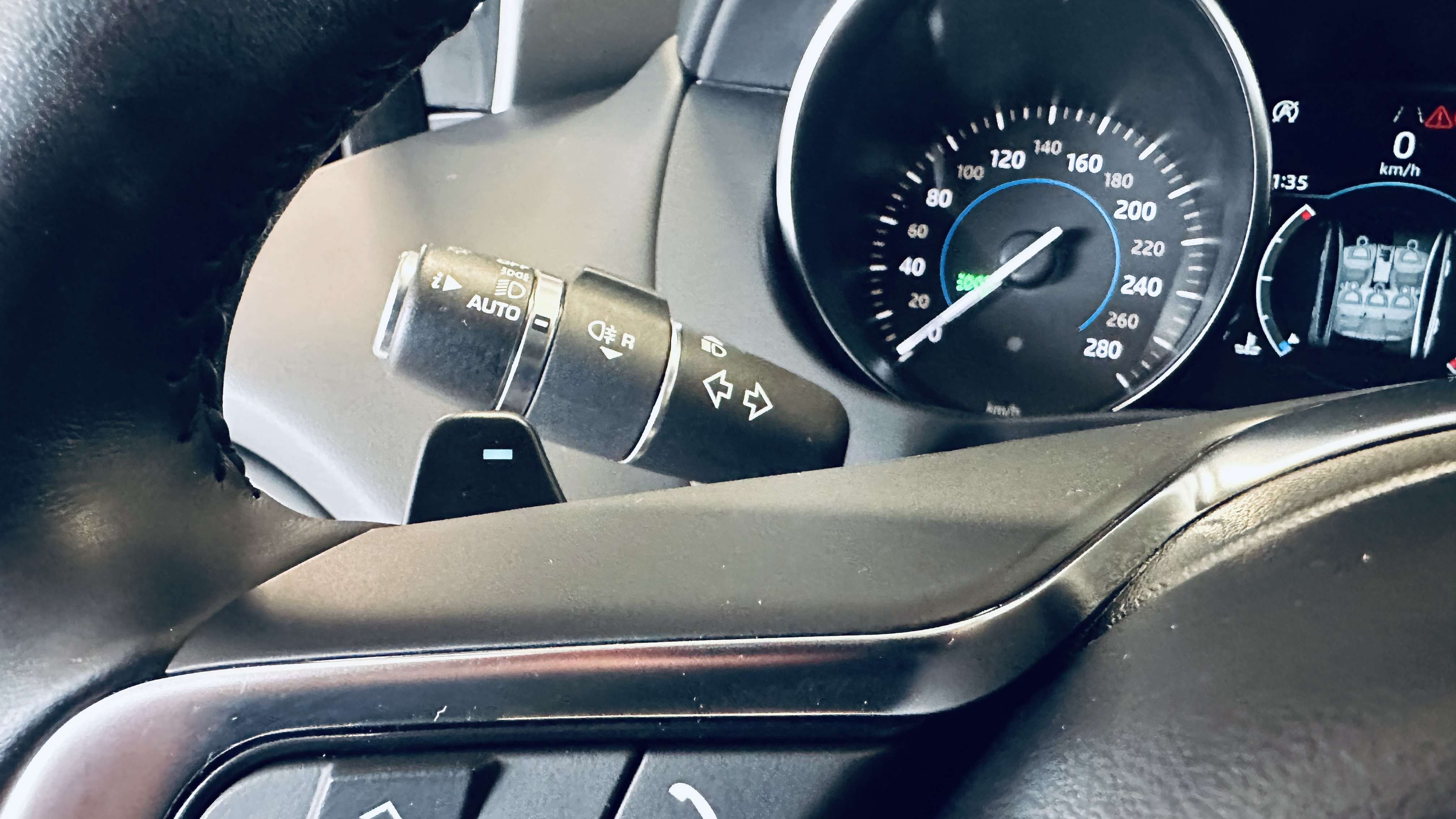 Jaguar XE XE 2.0 D E-Performance Pure 163cv LED CUIR CAMERA