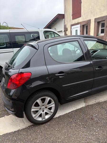 Peugeot 207 peugeot