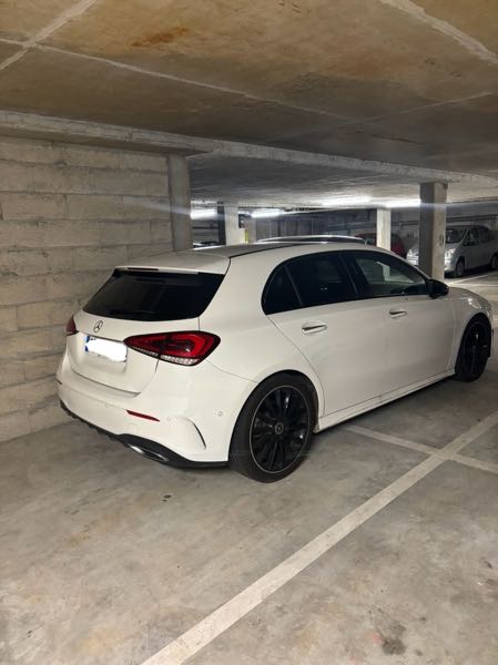 Mercedes-Benz Classe A IV BERLINE 200 AMG LINE 7G-DCT