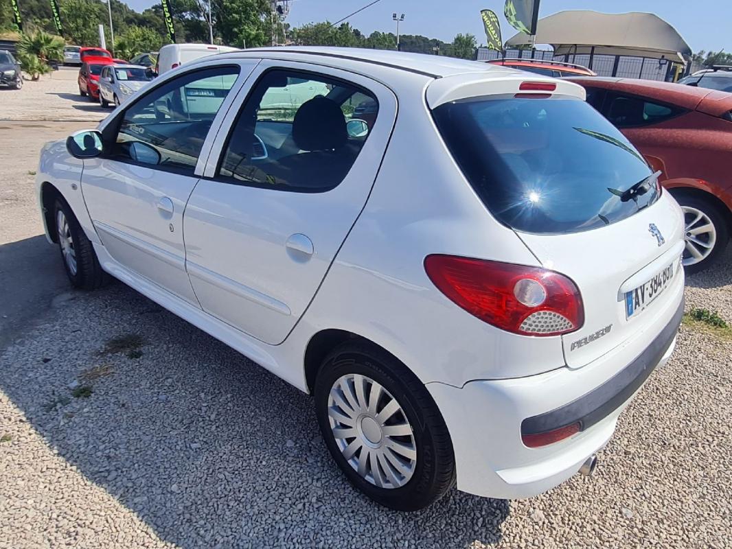 Peugeot 206+ 1.1 1124cm3 60cv
