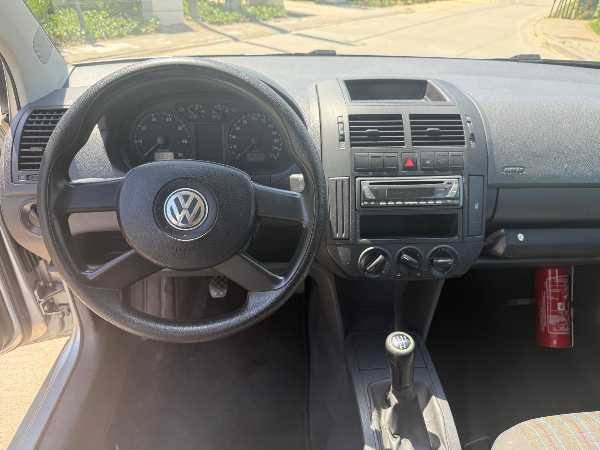 Volkswagen Polo IV (2) 1.2 65 CONFORT 5P
