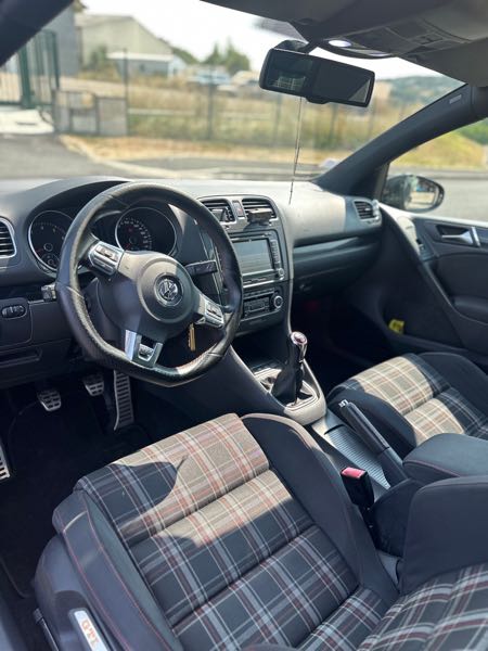 Volkswagen Golf VI 2.0 T 210 GTI 3P