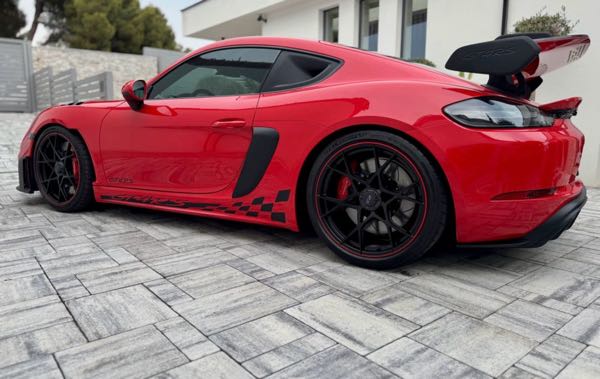 Porsche 718 Porsche 718 GT4 RS 4.0 500