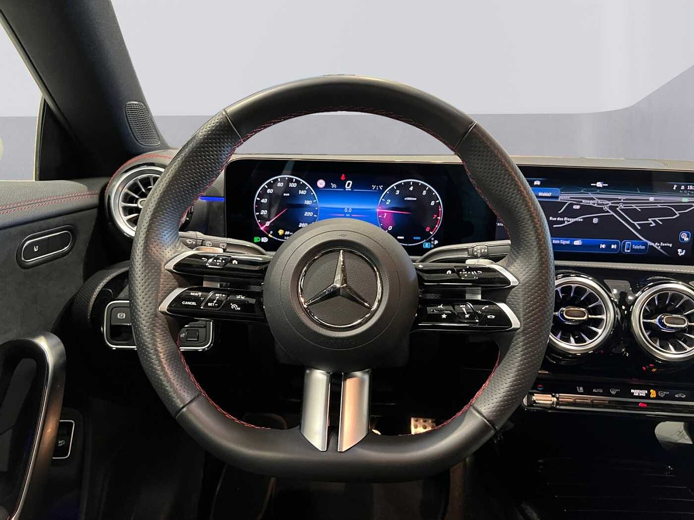 Mercedes-Benz CLA 200 Shooting Brake  ...
