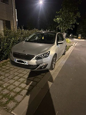 Peugeot 308 II 1.6 E-HDI 115 ALLURE