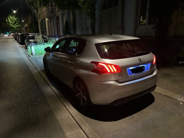 Peugeot 308 II 1.6 E-HDI 115 ALLURE