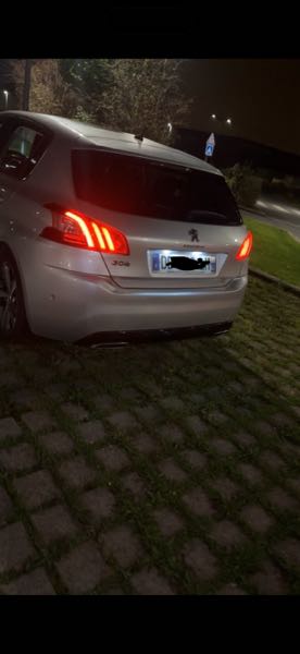 Peugeot 308 II 1.6 E-HDI 115 ALLURE