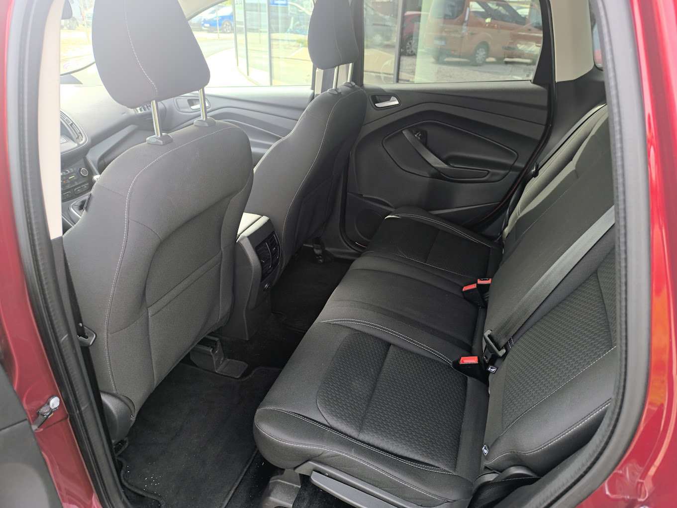 Ford Kuga Business Class - 1.5 ecoboost 120cv M6 - Garantie