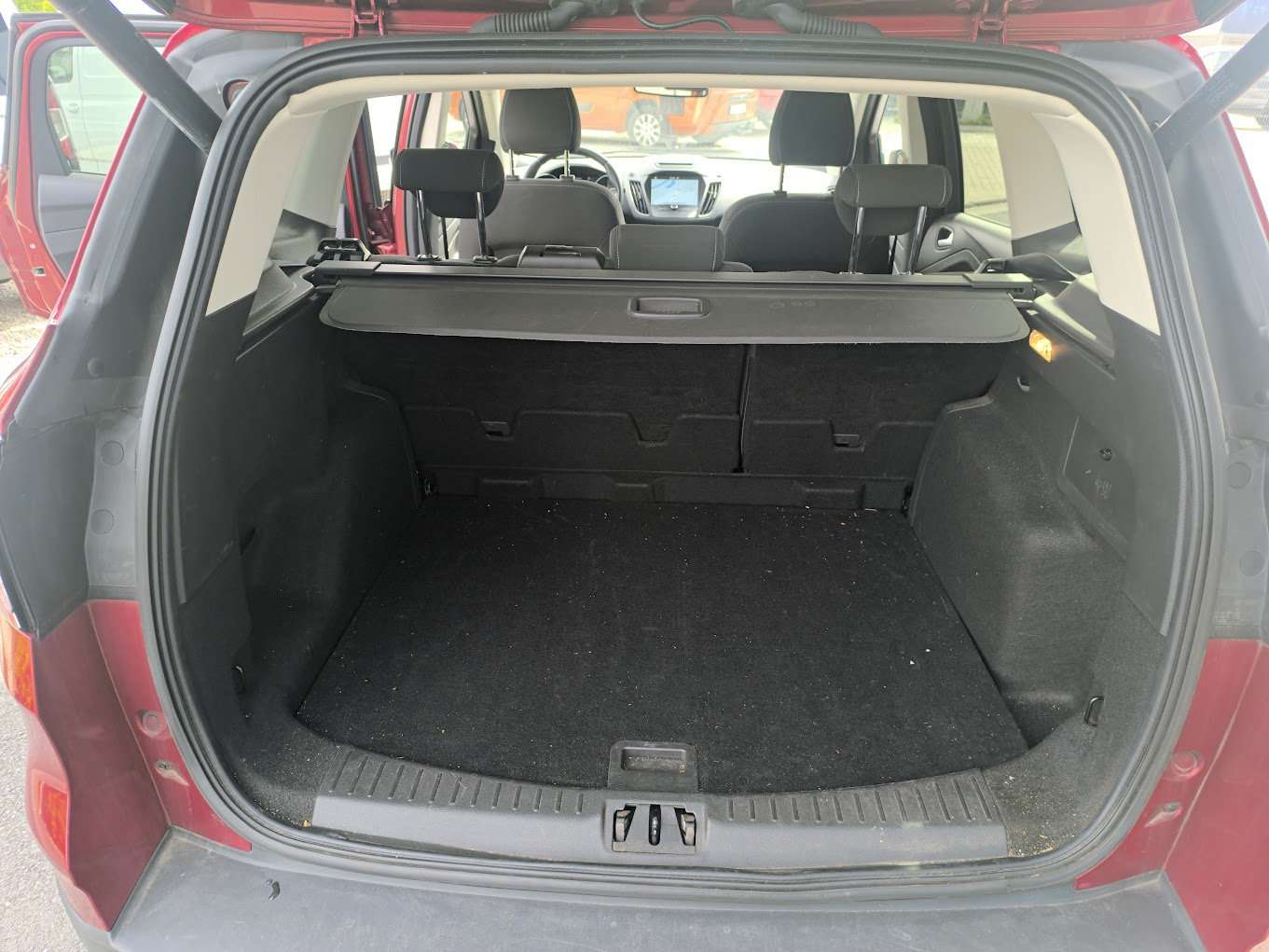 Ford Kuga Business Class - 1.5 ecoboost 120cv M6 - Garantie