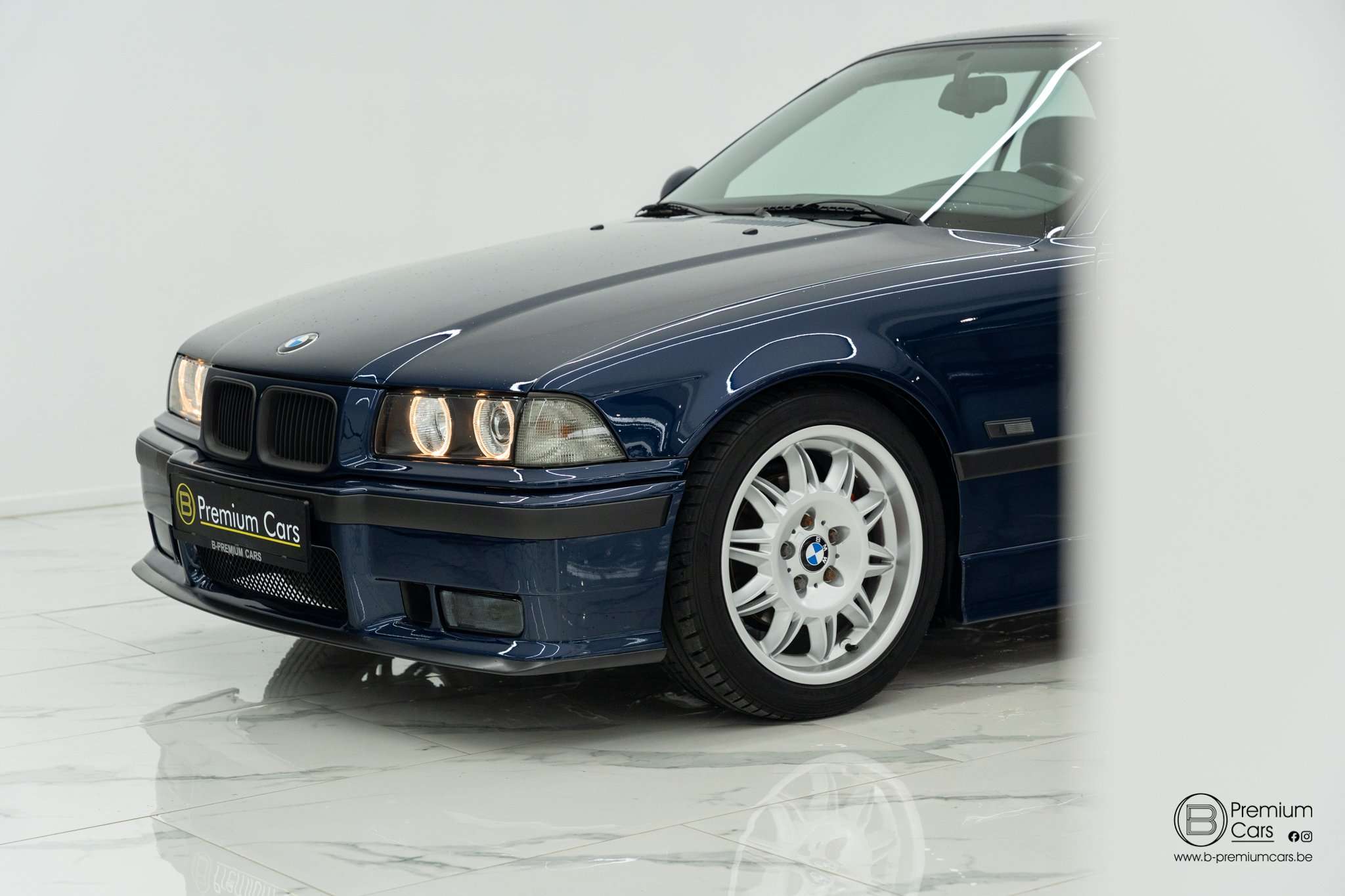 BMW 320 I 325 motor cabrio E36 M pack! Oldtimer! Uniek!