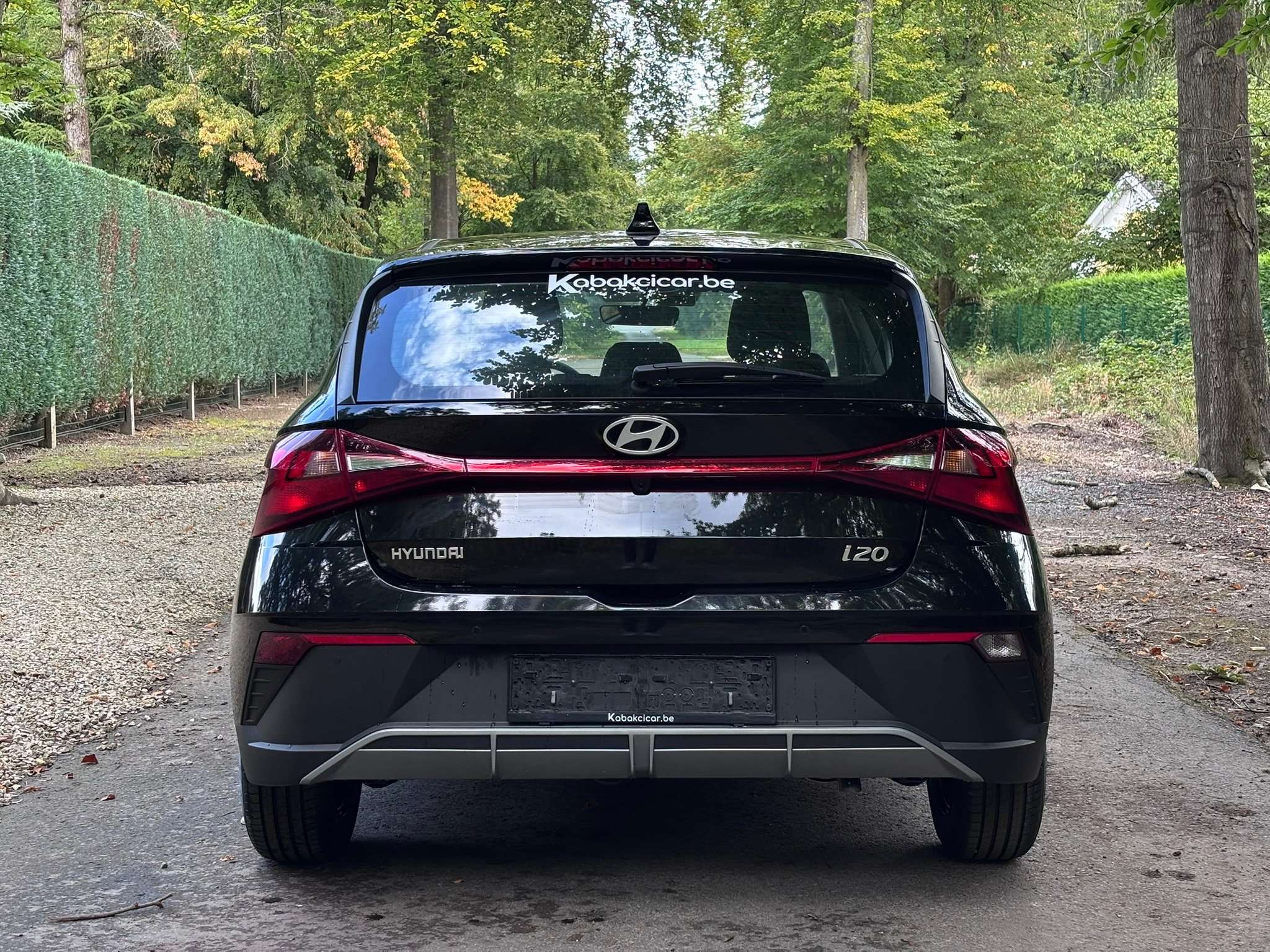 Hyundai i20 1.2I 84cv VEH NEUF/CARPLAY/ANDROID/CAMERA/CAPTEURS