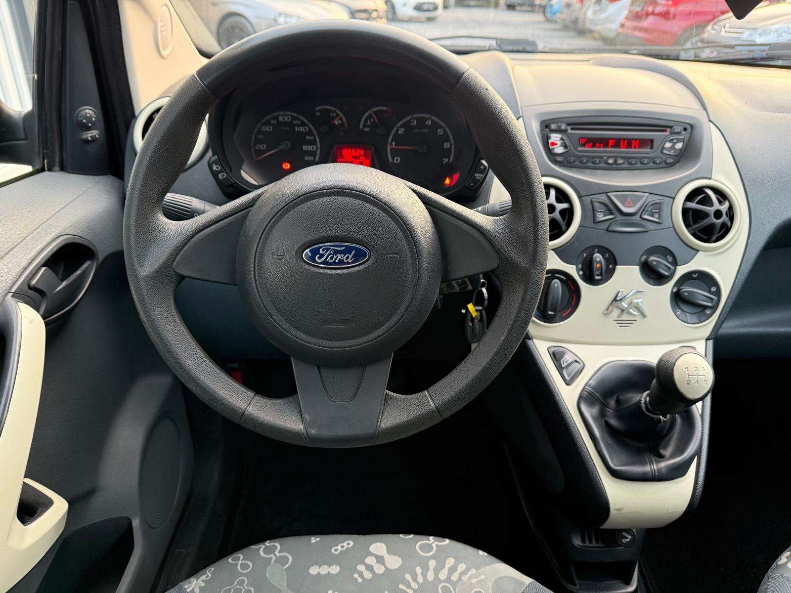 Ford Ka/Ka+ 1.2i Titanium/ LEZ 2030 OK/ Clim / Entretien+CT OK
