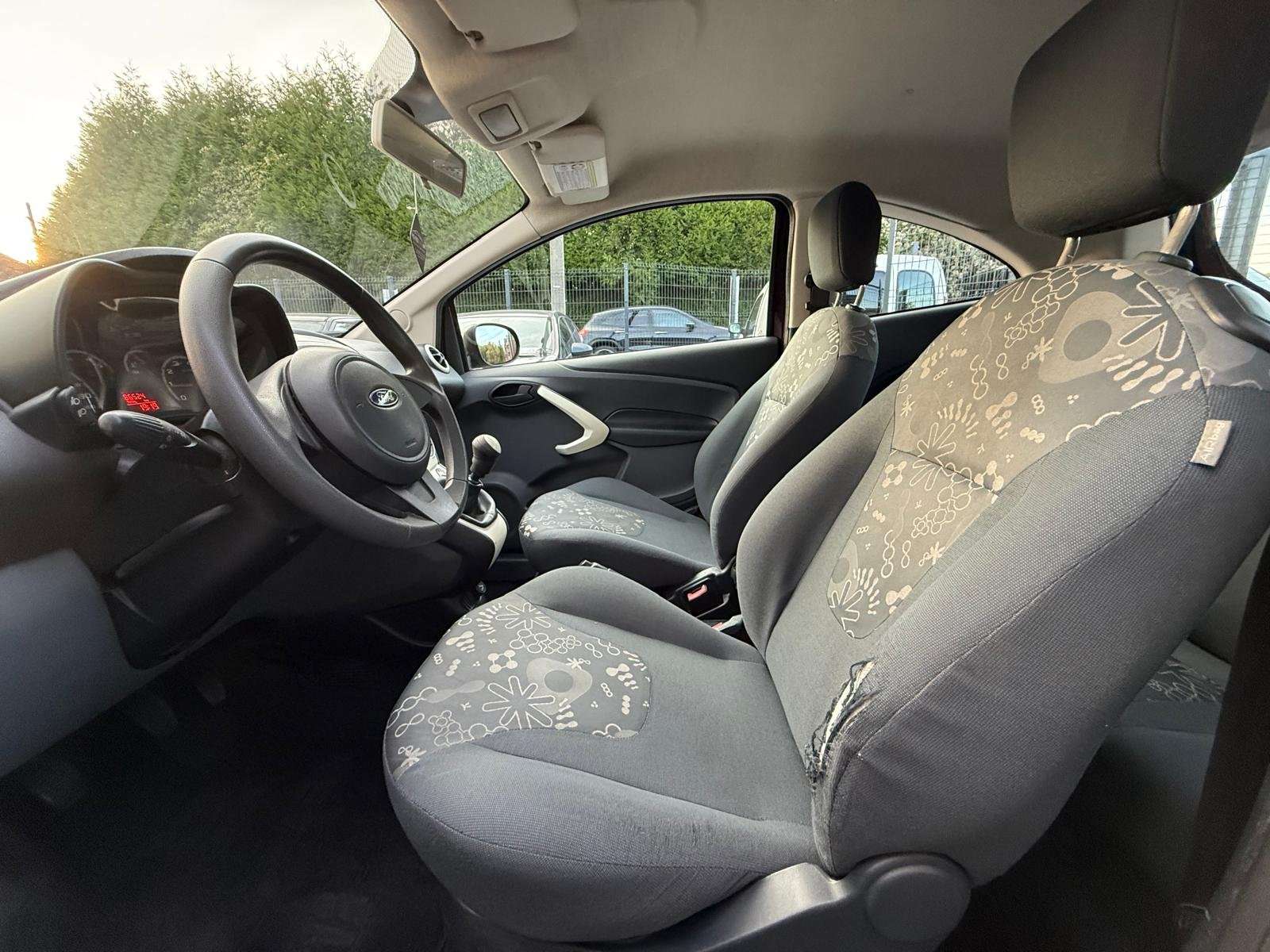 Ford Ka/Ka+ 1.2i Titanium/ LEZ 2030 OK/ Clim / Entretien+CT OK