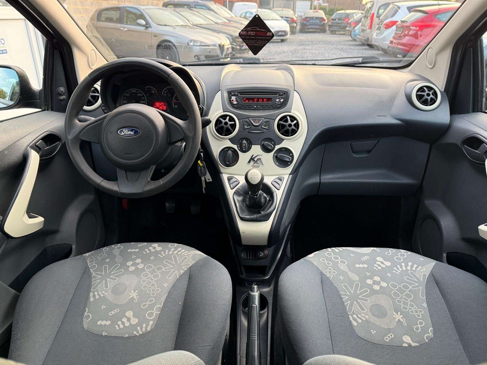 Ford Ka/Ka+ 1.2i Titanium/ LEZ 2030 OK/ Clim / Entretien+CT OK