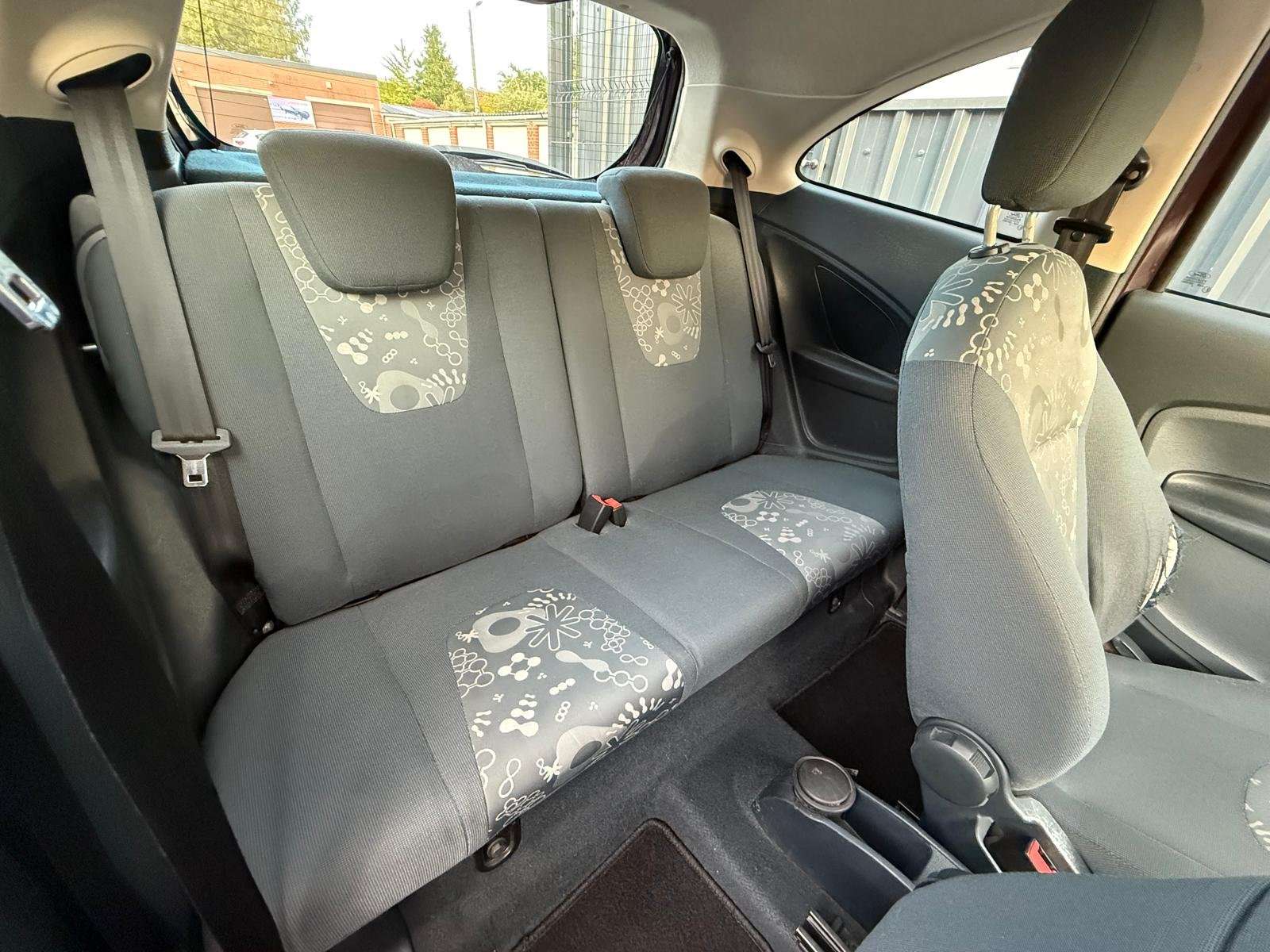 Ford Ka/Ka+ 1.2i Titanium/ LEZ 2030 OK/ Clim / Entretien+CT OK