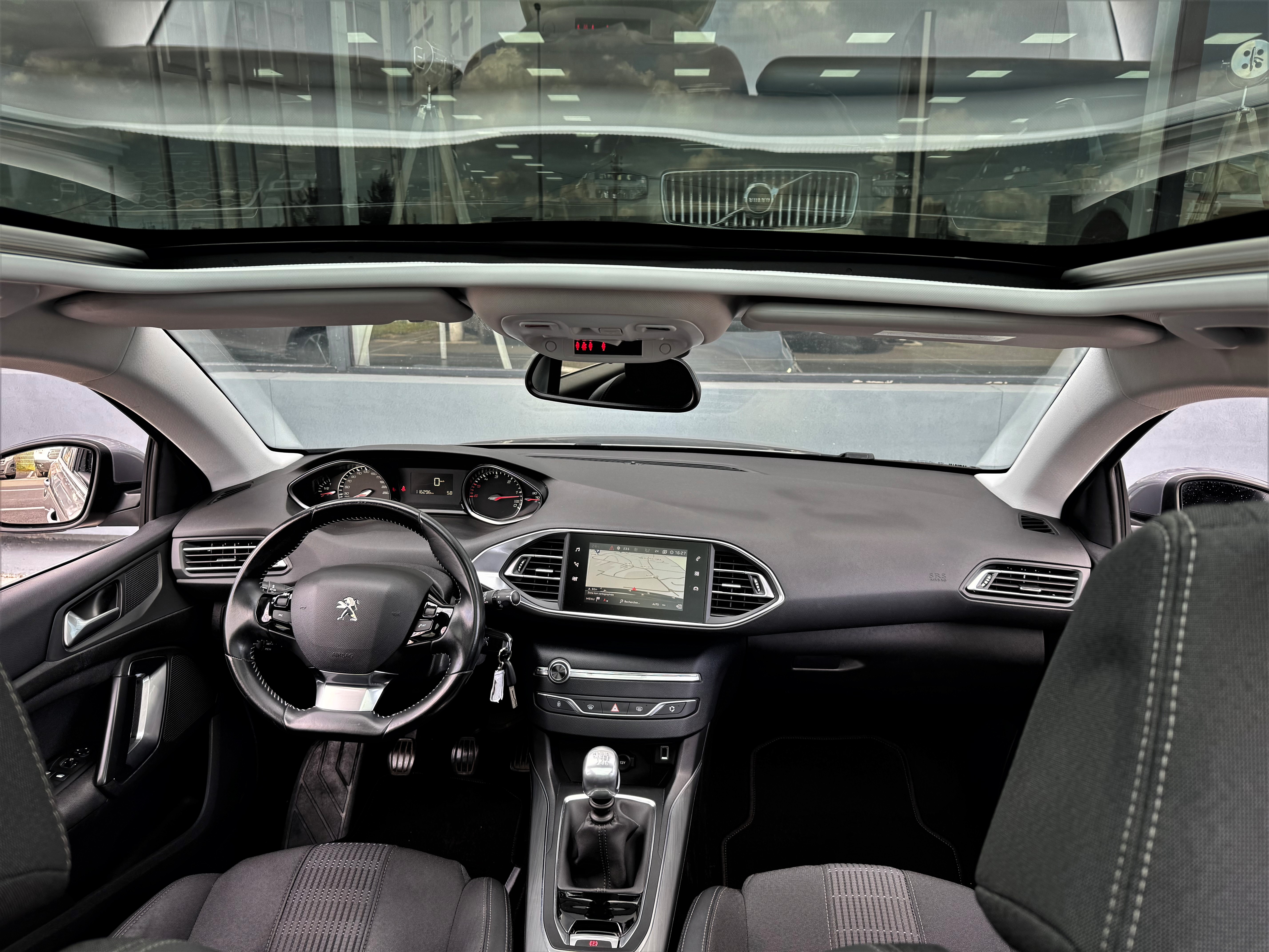 Peugeot 308 II HDi 130 S&S Allure Design' 1er Propriétaire