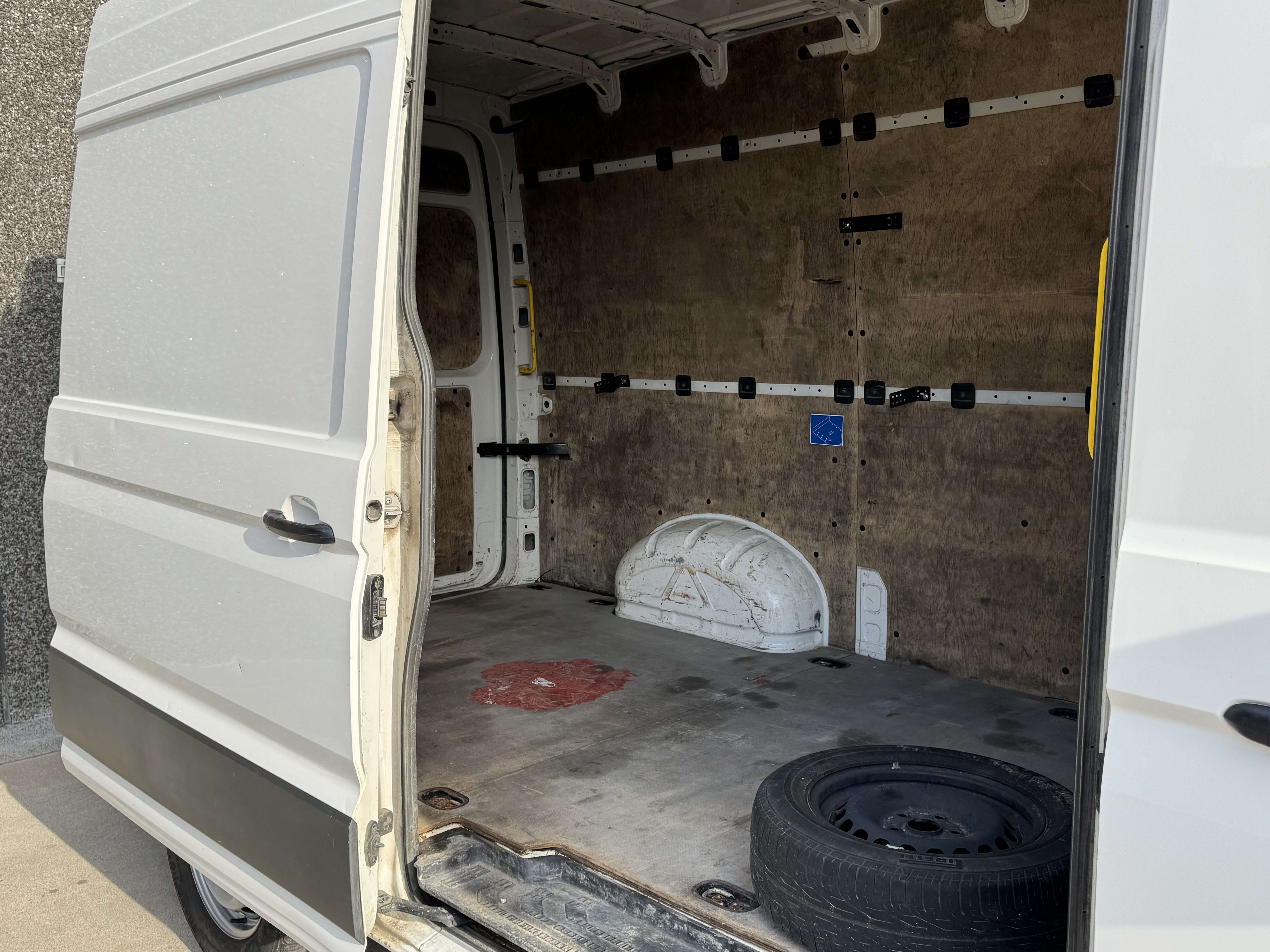 Volkswagen Crafter 2.0 CR TDi L2 H3 // GPS // CLIM // TVA RECUPERABLE