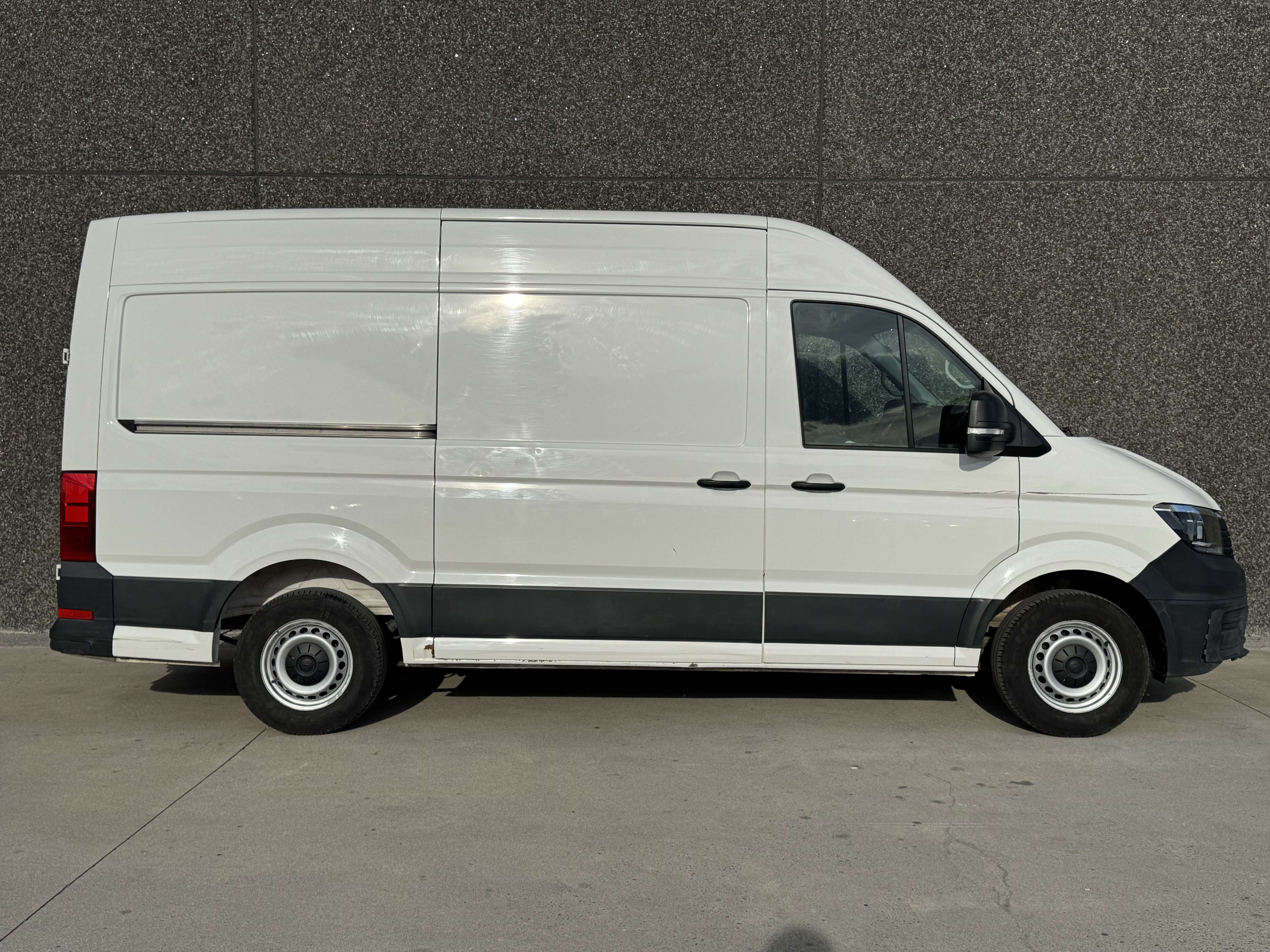 Volkswagen Crafter 2.0 CR TDi L2 H3 // GPS // CLIM // TVA RECUPERABLE