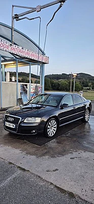 Audi A8 audi a8