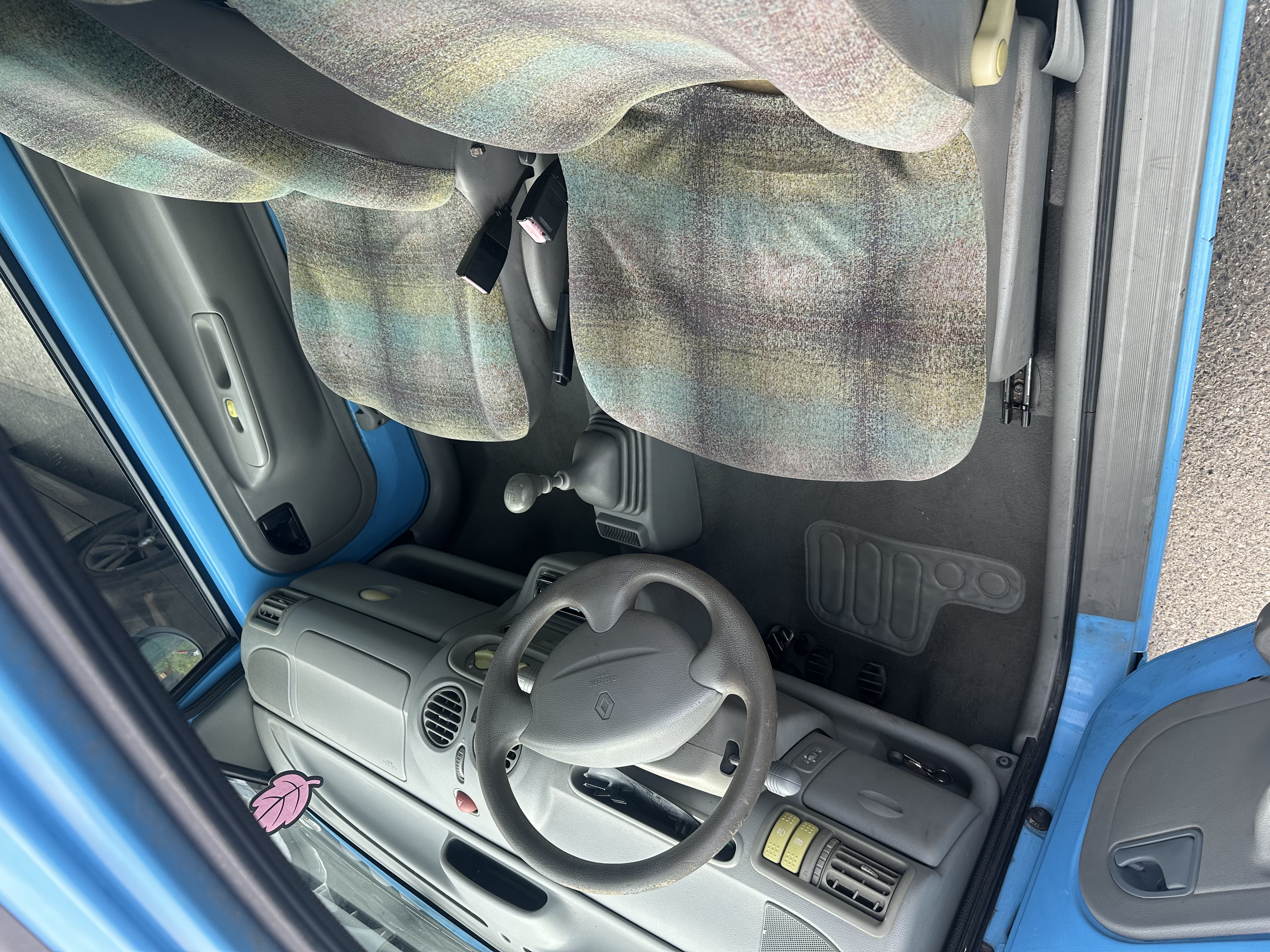 Renault Twingo II 1.2 60