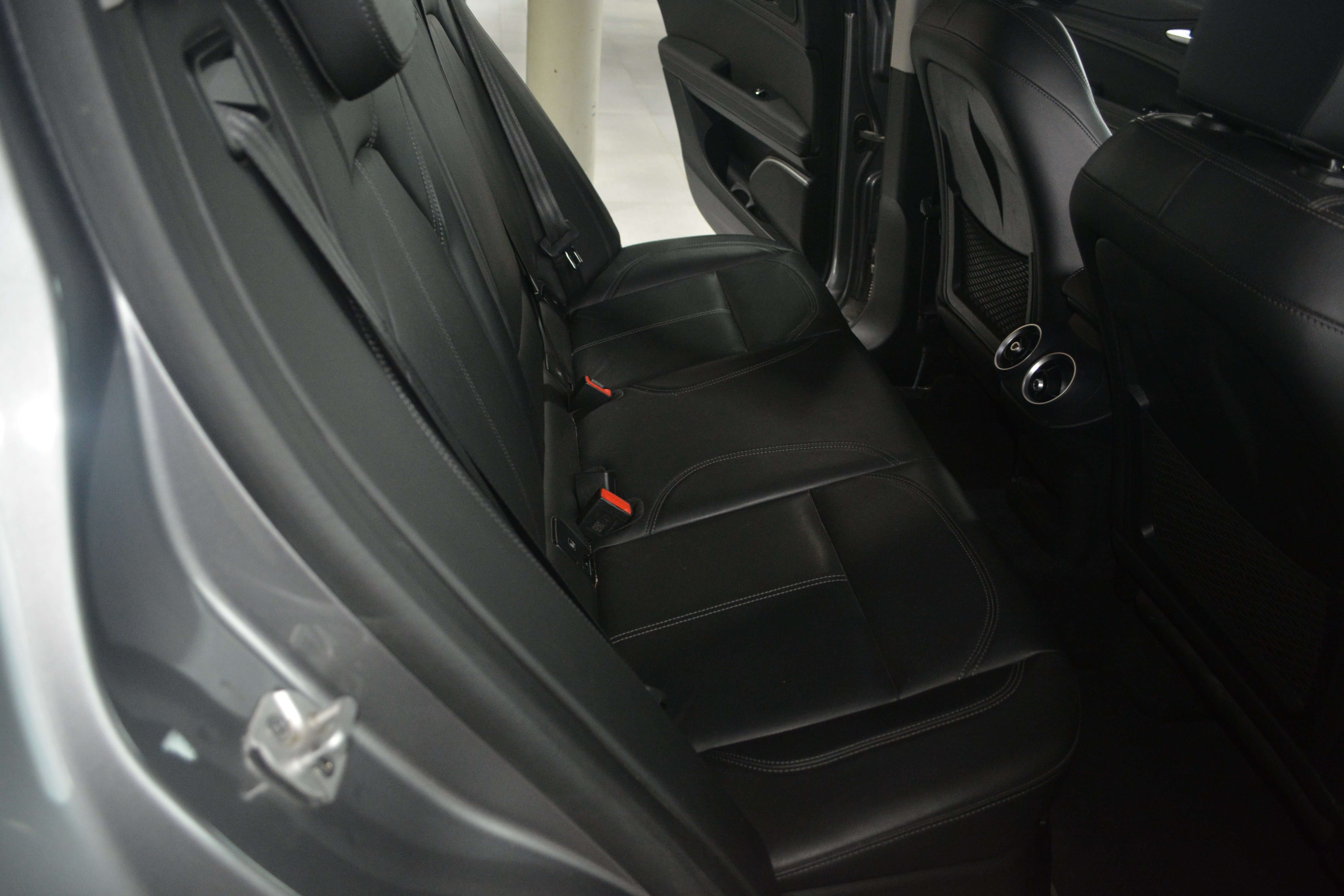 Alfa Romeo Stelvio Stelvio 2.0 Turbo 16V AT8-Q4 Super NAVI + CAM