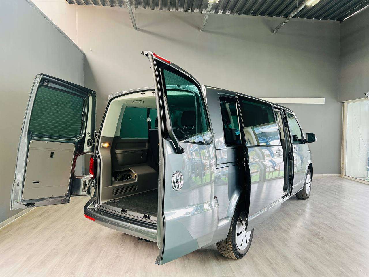 Volkswagen T6.1 Caravelle Caravelle/lichtevracht Mogelijk/9sit/carplay
