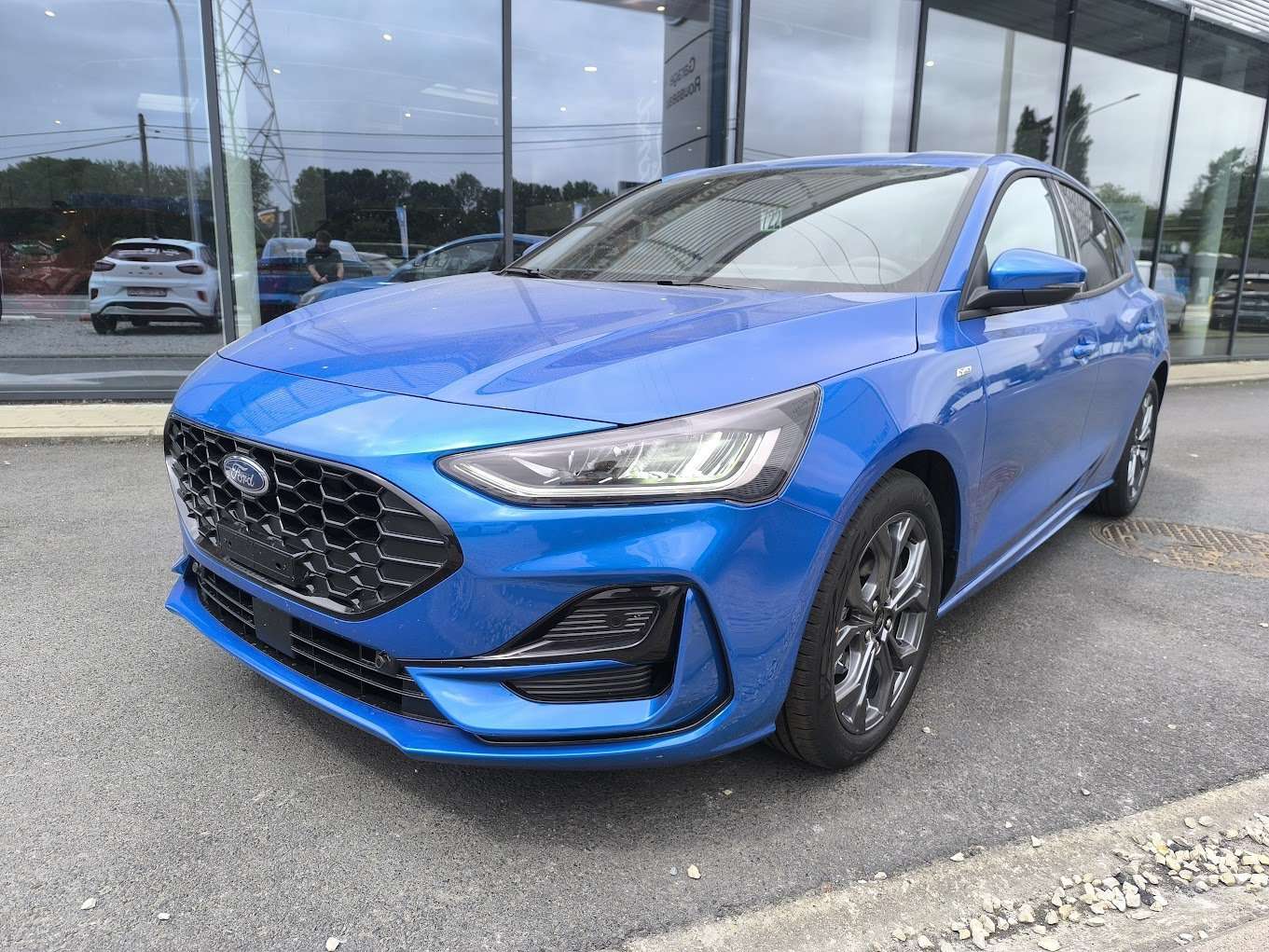 Ford Focus St-line X - 1.0i mHev 125cv - Immatriculé avec 0km