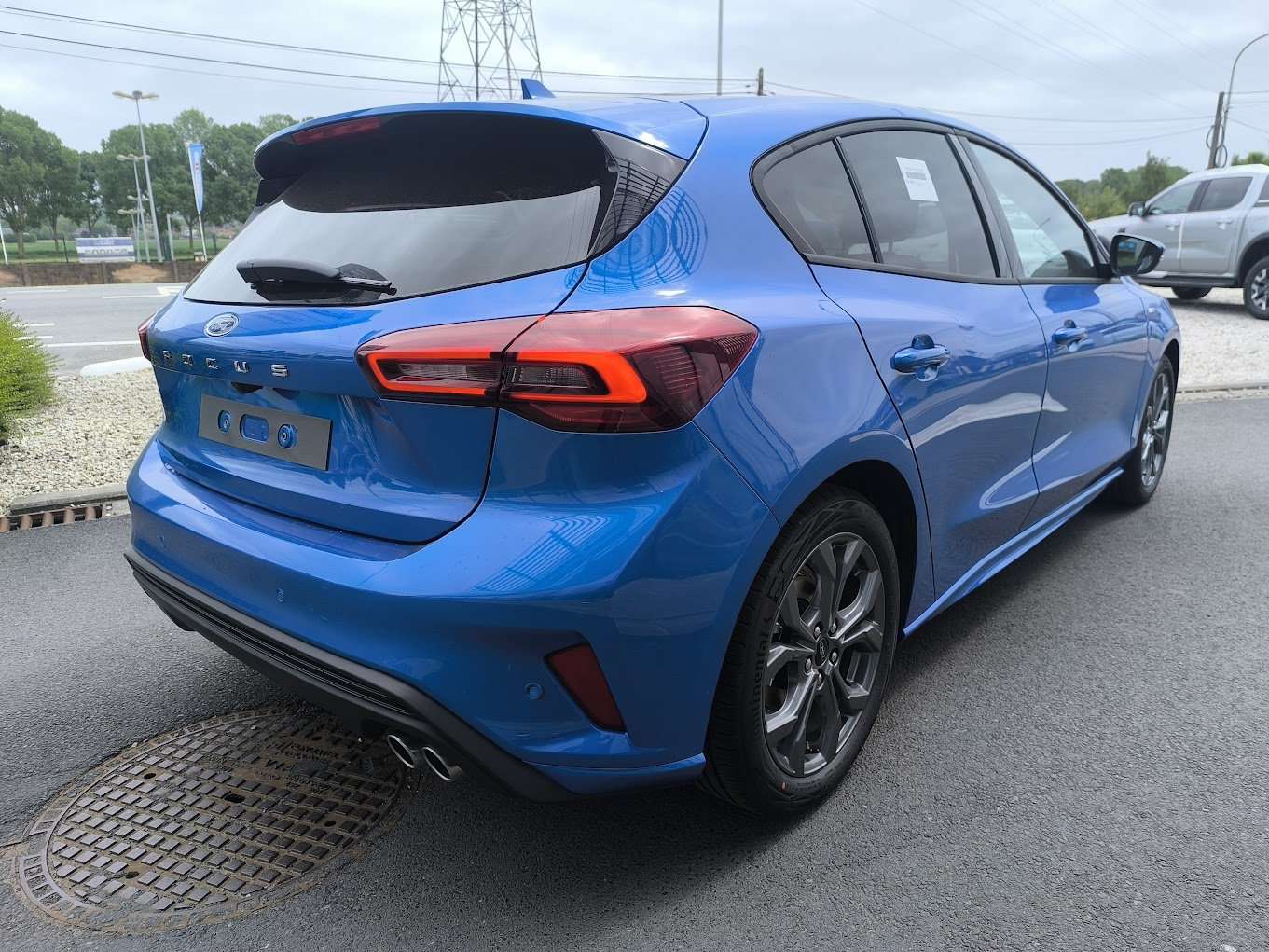Ford Focus St-line X - 1.0i mHev 125cv - Immatriculé avec 0km