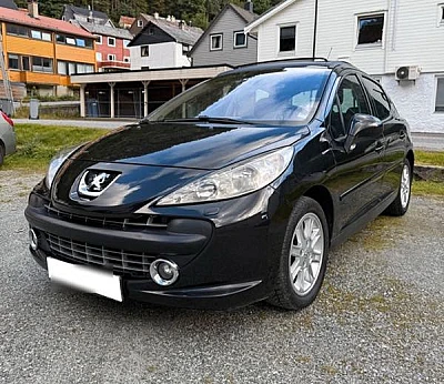 Peugeot 207 1.6 HDI 16V 90 EXECUTIVE 5P