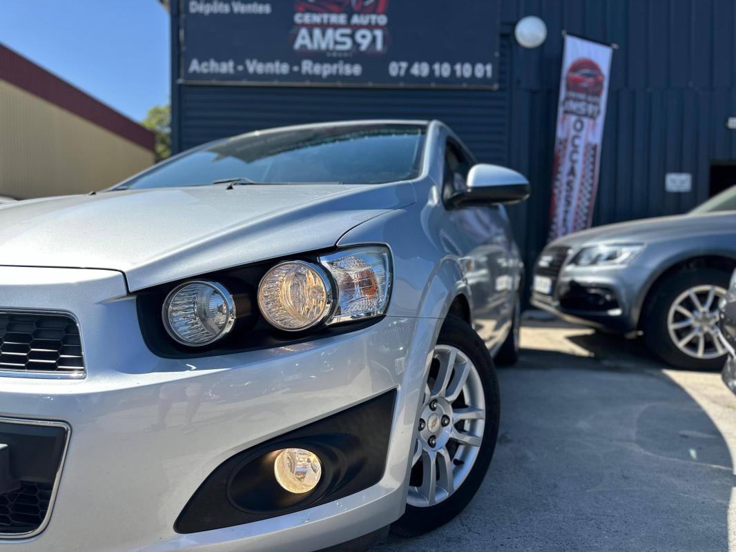 Chevrolet Aveo II 1.4 16v LTZ S&S 5p