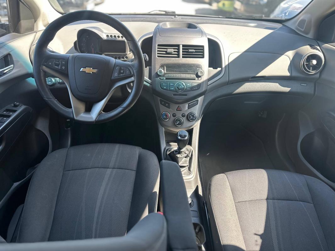 Chevrolet Aveo II 1.4 16v LTZ S&S 5p