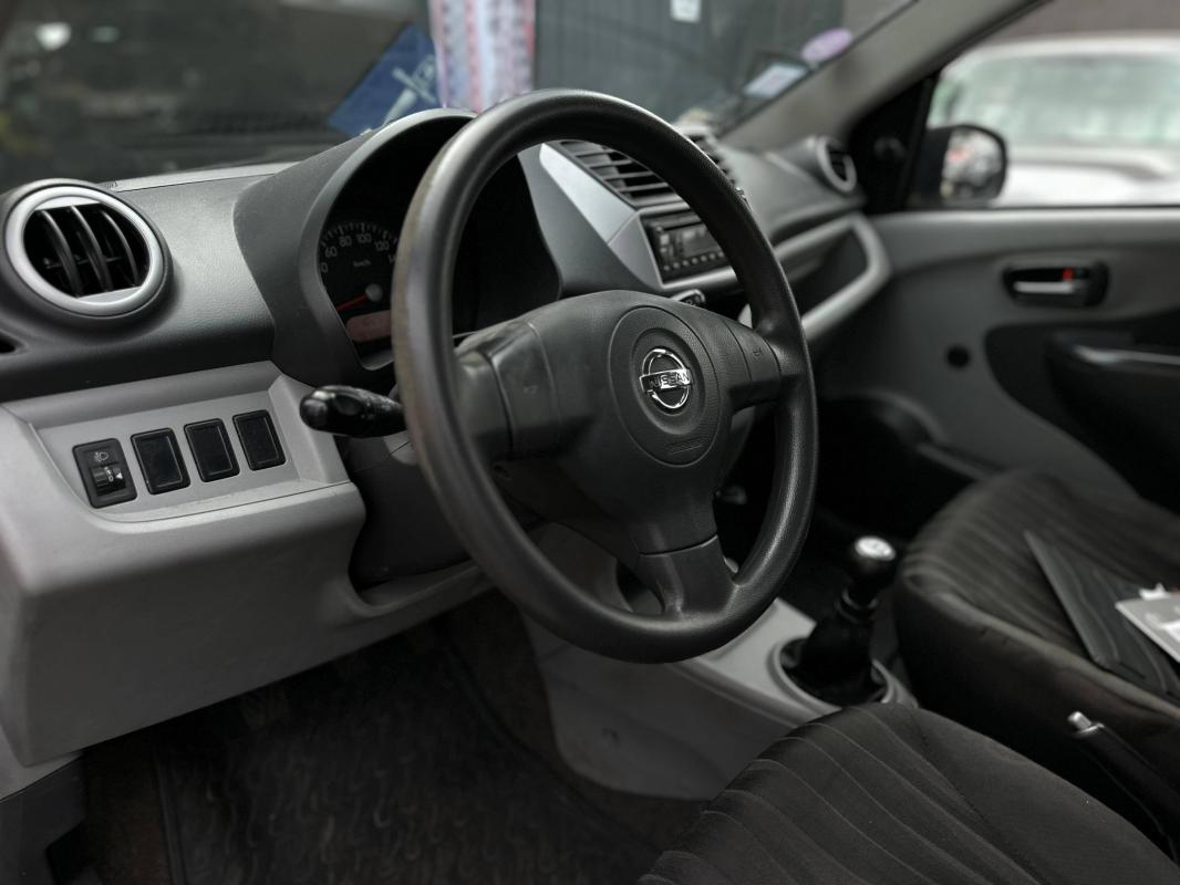 Nissan Pixo I (D31S) 1.0 68ch Acenta