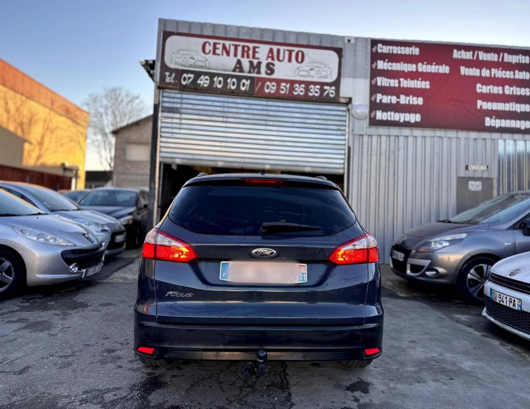 Ford Focus II 1.6 TDCi 115ch FAP Stop&Start Titanium X