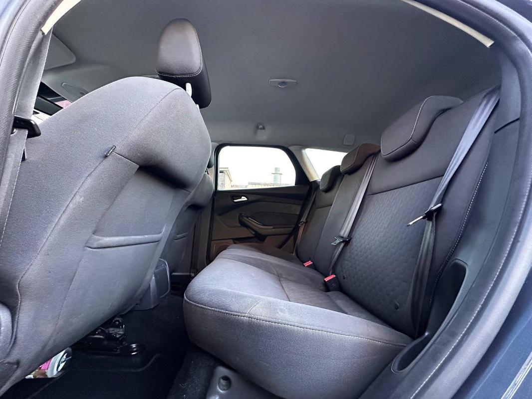 Ford Focus II 1.6 TDCi 115ch FAP Stop&Start Titanium X