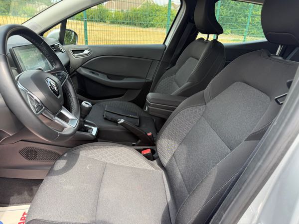 Renault Clio V 1.0 TCE 90 BUSINESS