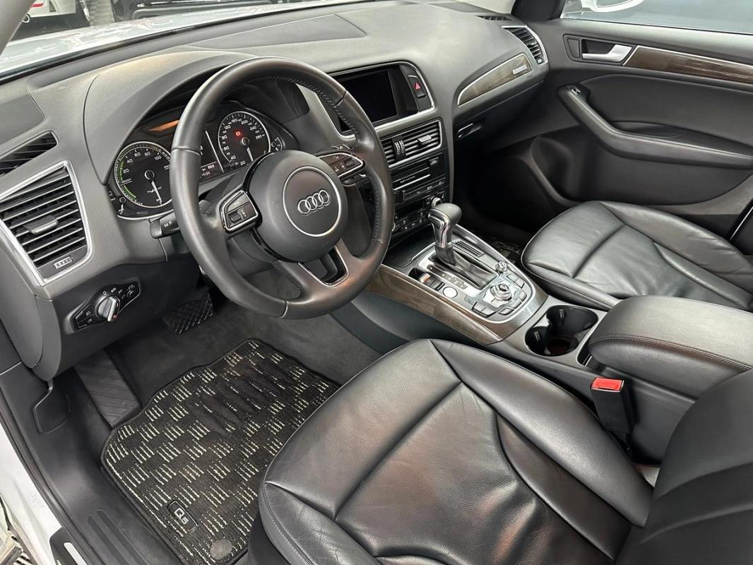 Audi Q5 2.0 TFSI HYBRID Quattro Tiptronic