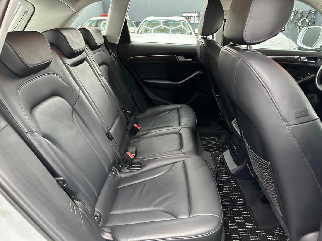 Audi Q5 2.0 TFSI HYBRID Quattro Tiptronic