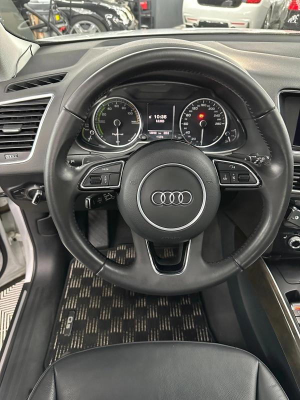 Audi Q5 2.0 TFSI HYBRID Quattro Tiptronic