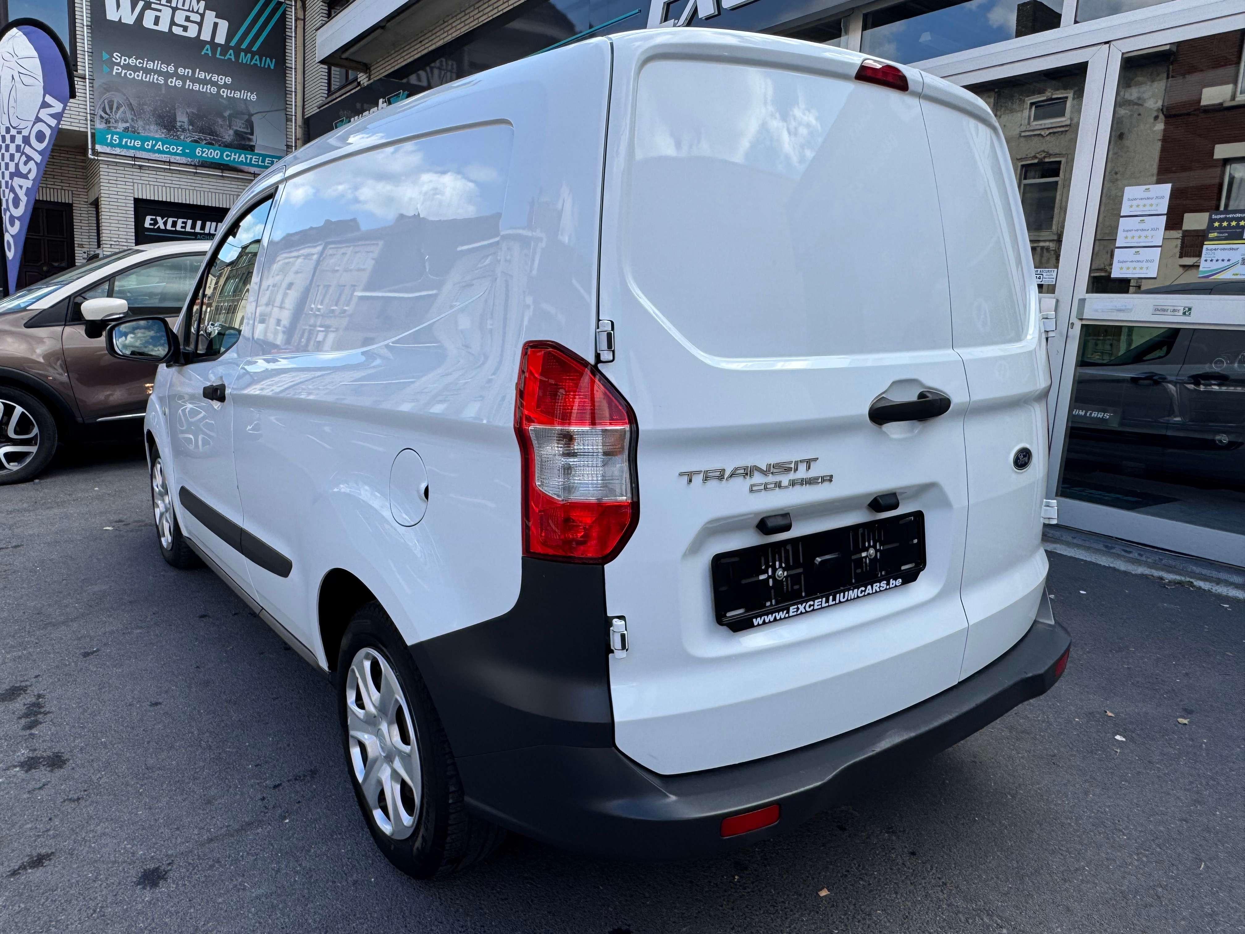 Ford Transit Courier 1.5 TDCi 2place Airco