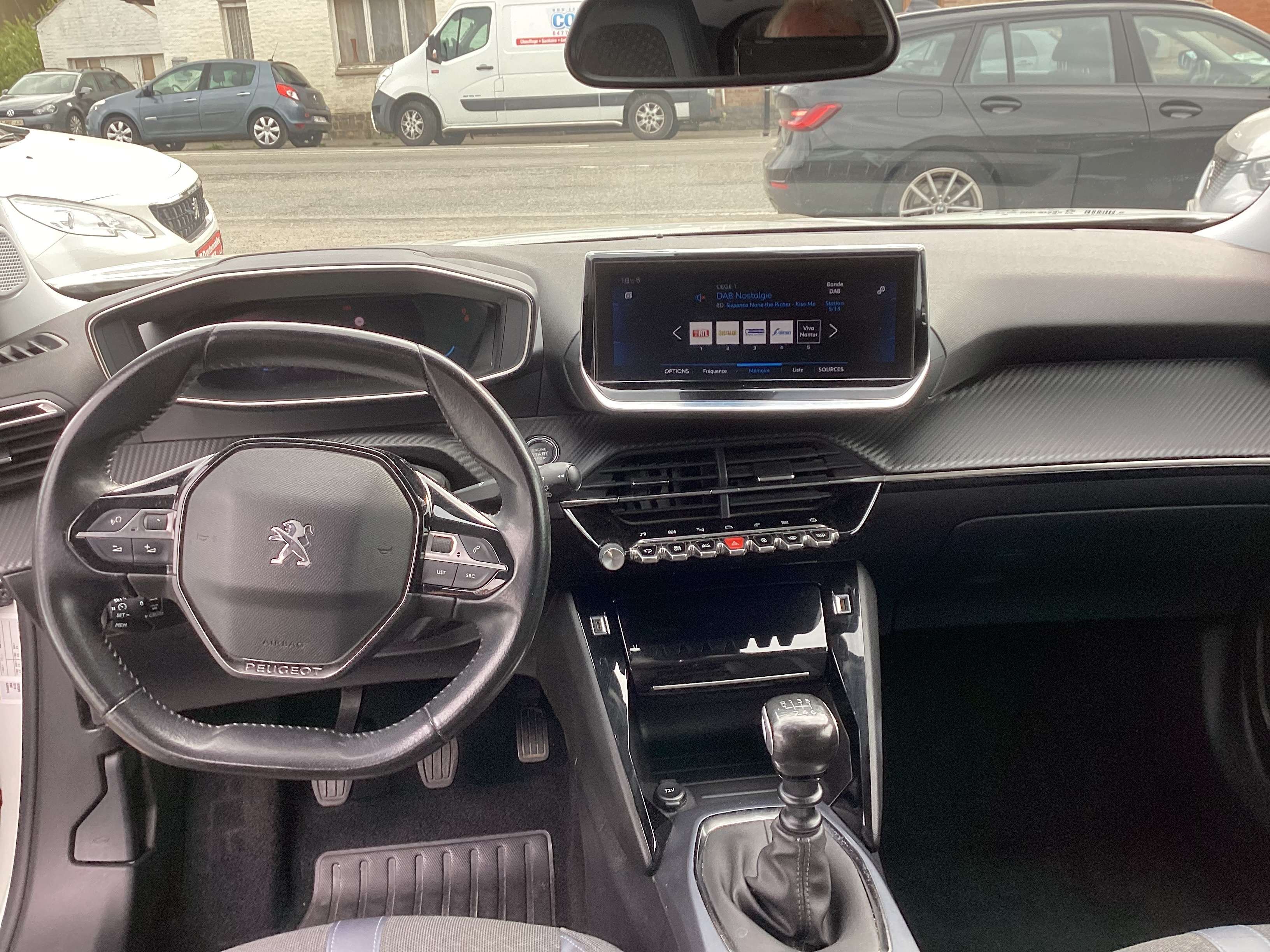 Peugeot 2008 2008 1.2 turbo 130cv Allure S