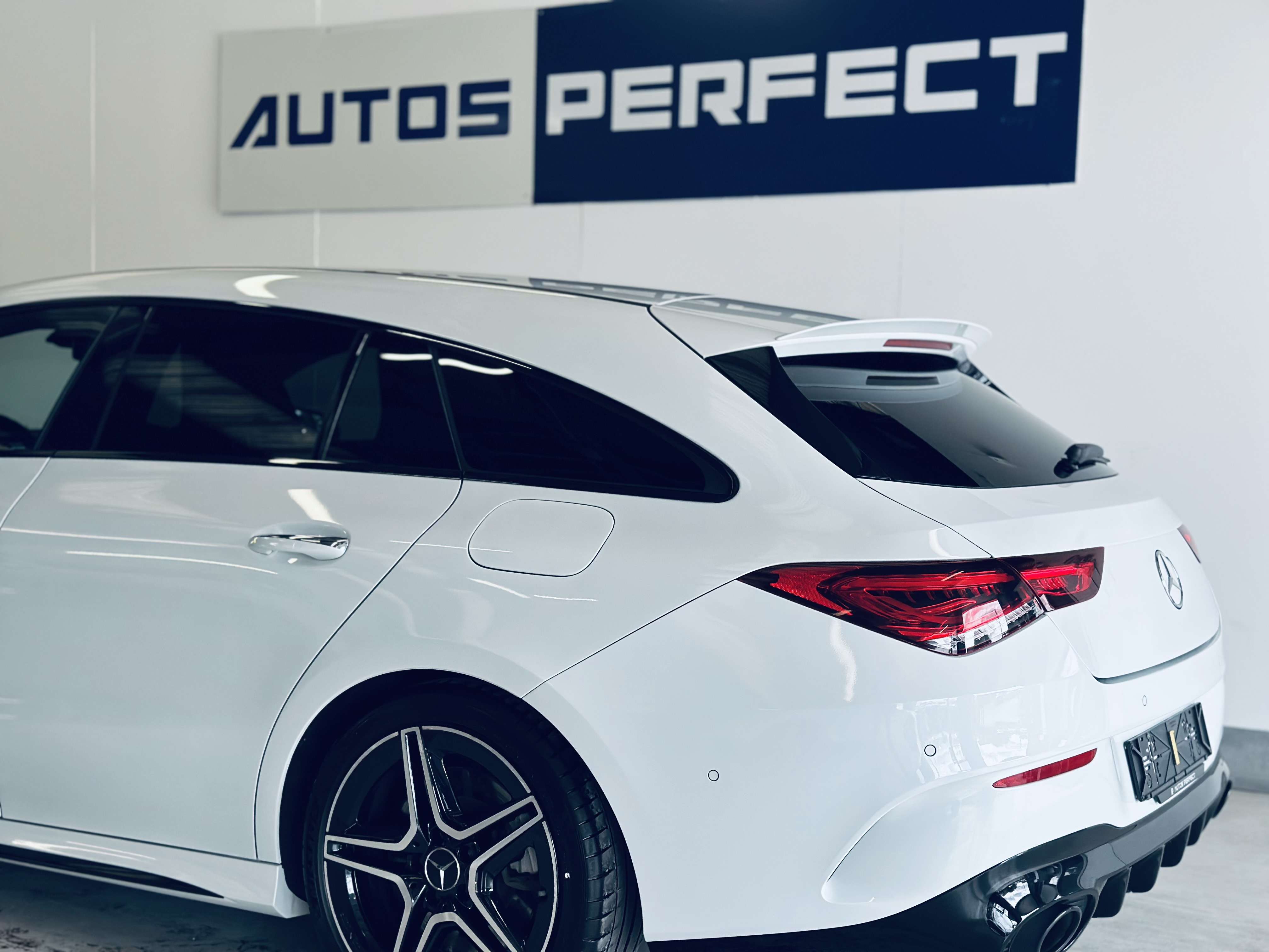 Mercedes-Benz CLA 35 AMG 4-Matic BOITE AUTO PALETTE CAMERA PDC NAVI BIZONE