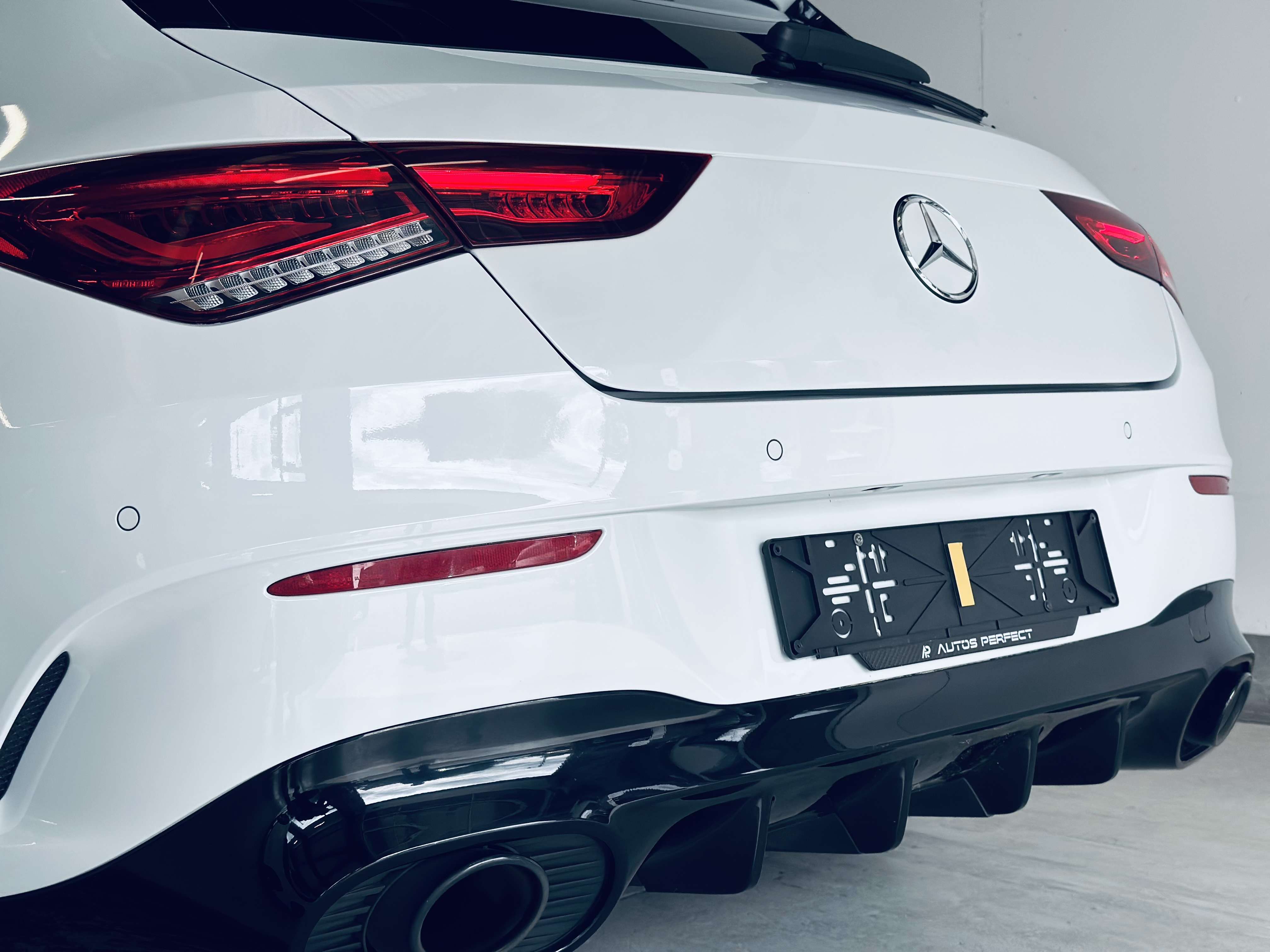 Mercedes-Benz CLA 35 AMG 4-Matic BOITE AUTO PALETTE CAMERA PDC NAVI BIZONE