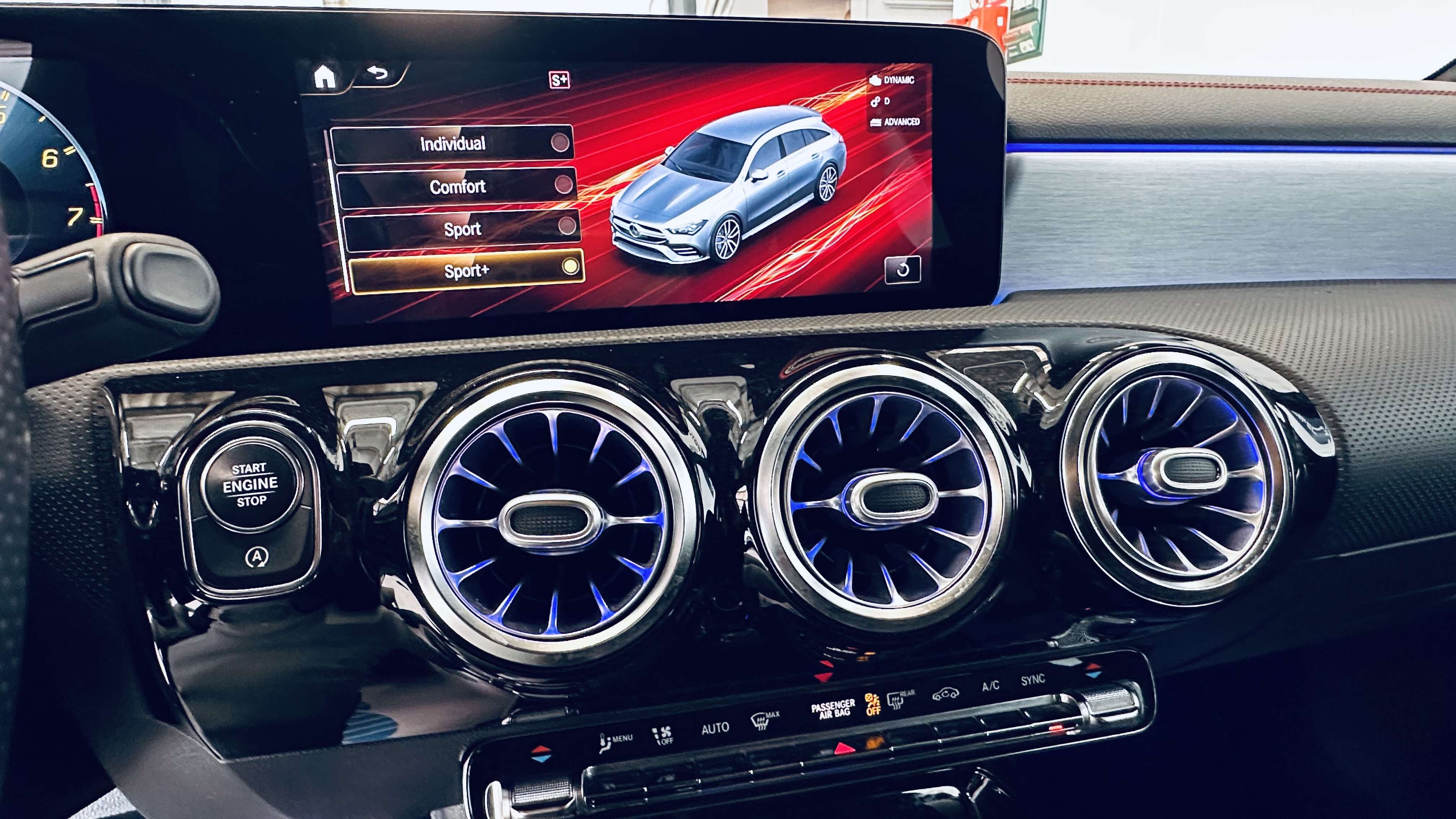 Mercedes-Benz CLA 35 AMG 4-Matic BOITE AUTO PALETTE CAMERA PDC NAVI BIZONE