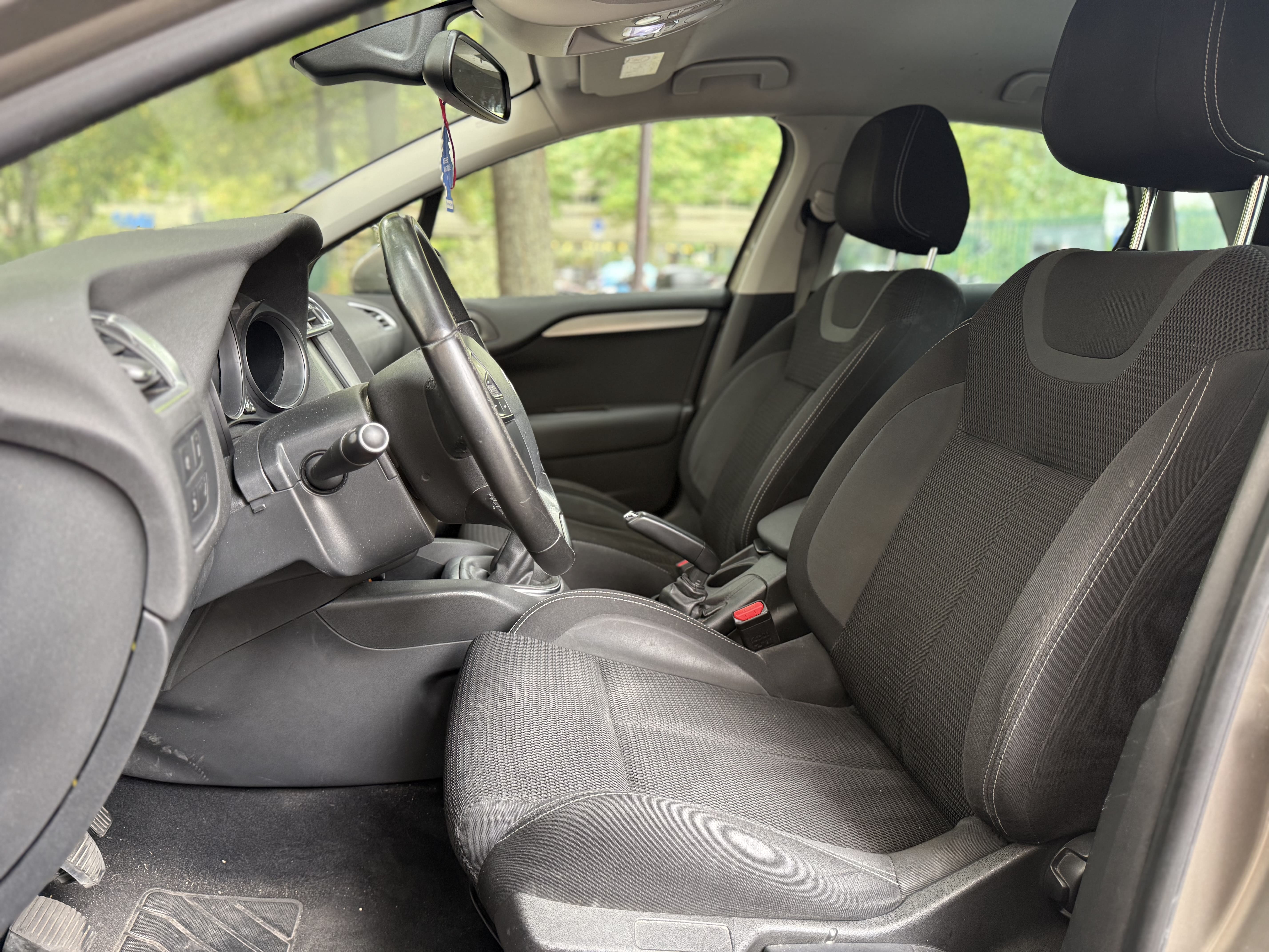 Citroen C4 II BLUEHDI 100 BUSINESS