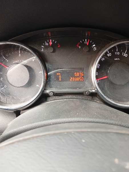 Peugeot 5008 1.6 HDI 110 FAP PREMIUM PACK BMP6