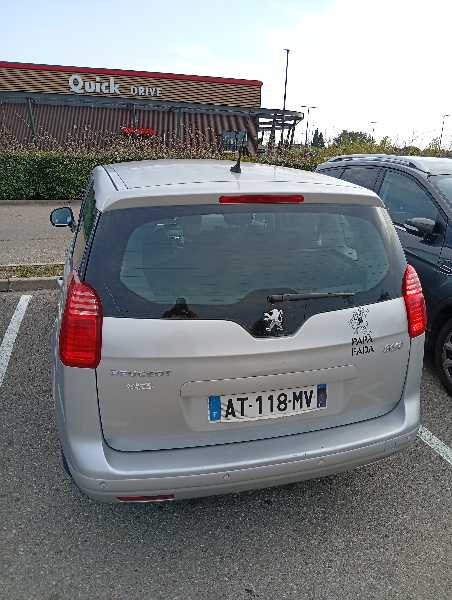 Peugeot 5008 1.6 HDI 110 FAP PREMIUM PACK BMP6