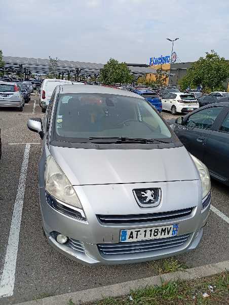 Peugeot 5008 1.6 HDI 110 FAP PREMIUM PACK BMP6