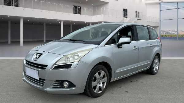 Peugeot 5008 1.6 HDI 110 FAP PREMIUM PACK BMP6