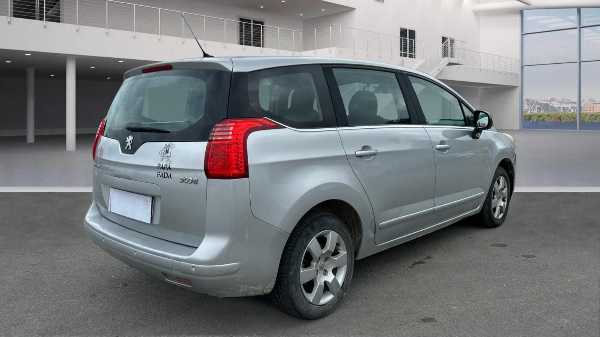 Peugeot 5008 1.6 HDI 110 FAP PREMIUM PACK BMP6