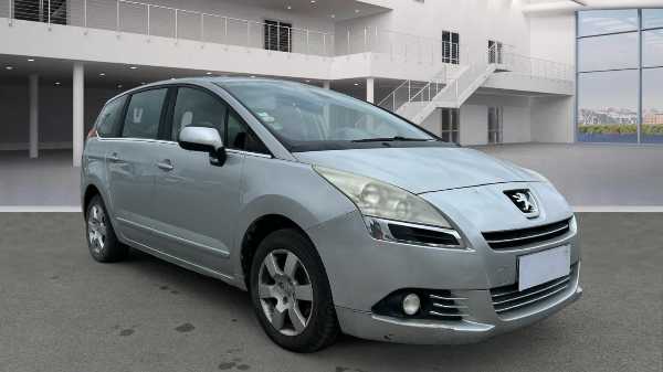 Peugeot 5008 1.6 HDI 110 FAP PREMIUM PACK BMP6